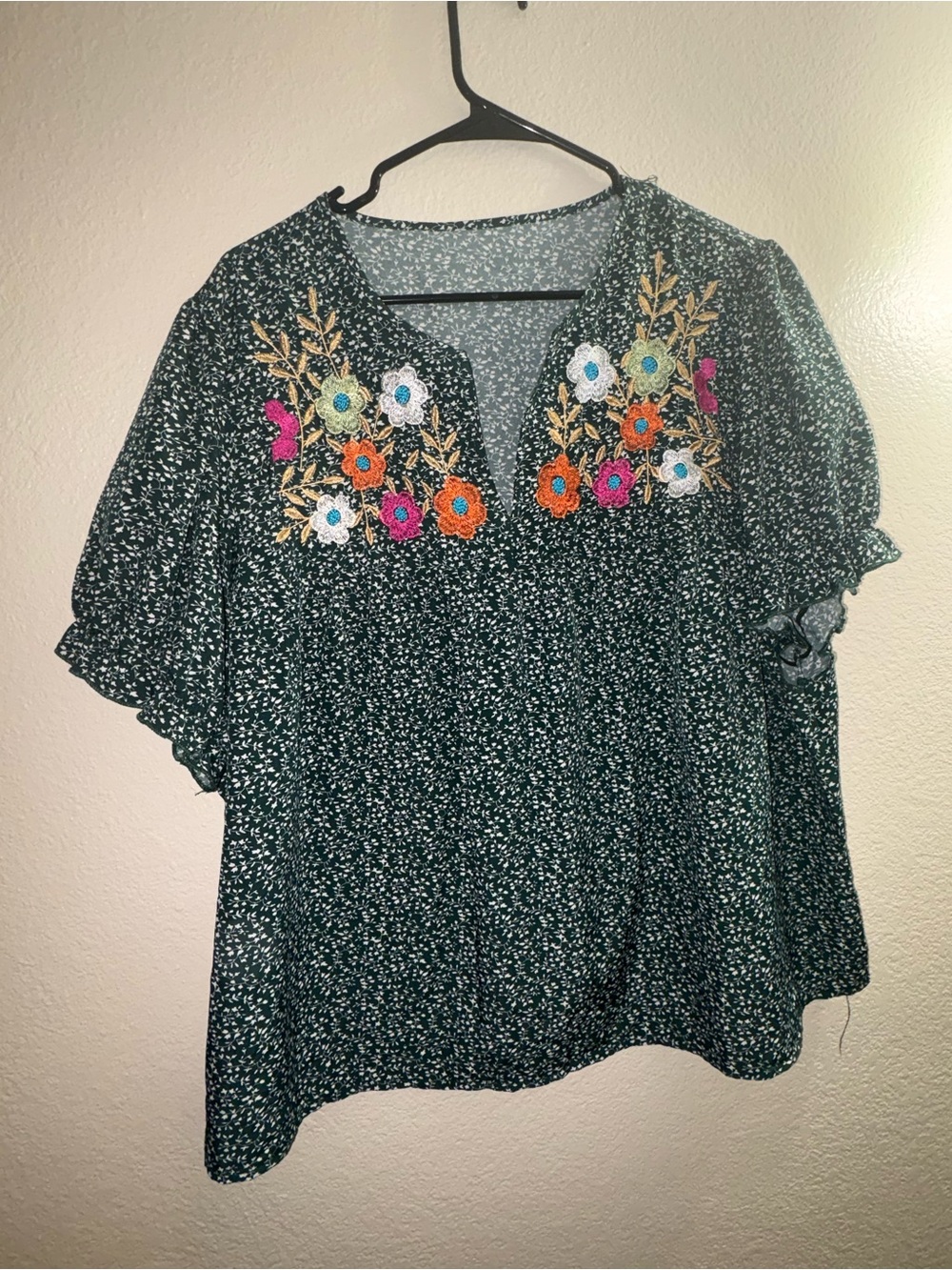Embroidered Floral Split-Neck Women's Top in Dark Green